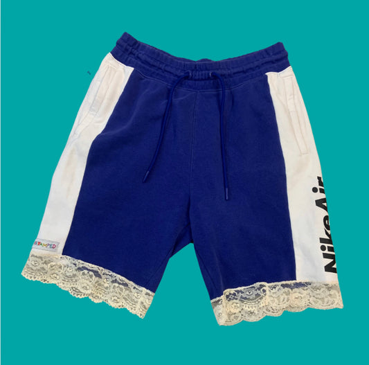NIKE UNTAMED LACE TRACKSHORTS
