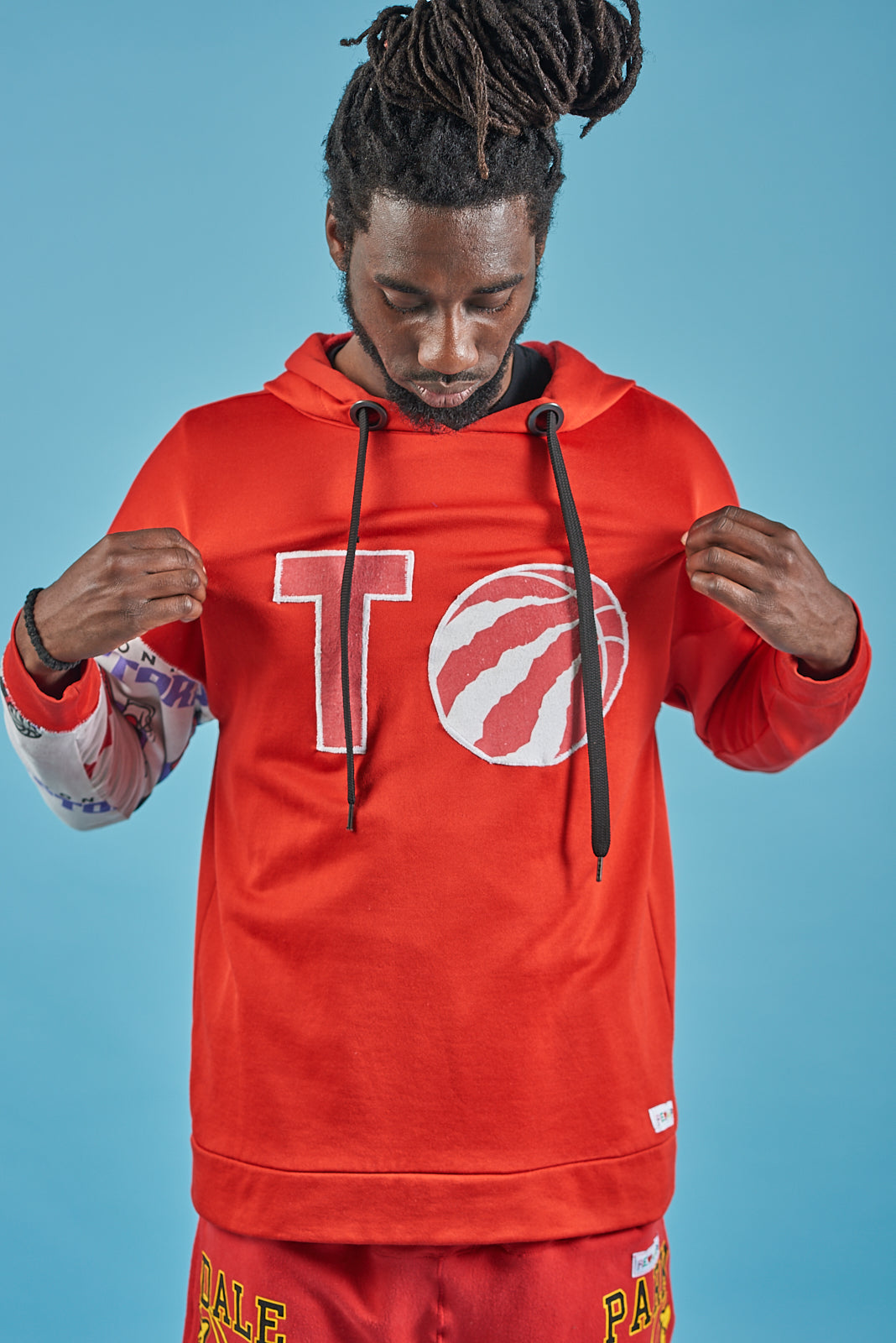 RED "TORONTO RAPTORS" VINTAGE/NEW LOGO HOODIE