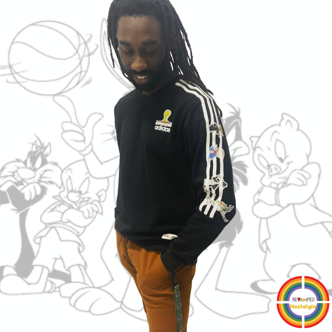 ADIDAS LOONEY TUNES MASHUP PULLOVER